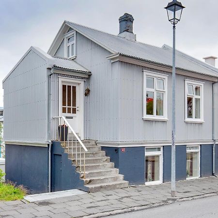 Live As Locals Apartments Reykjavik Exterior photo